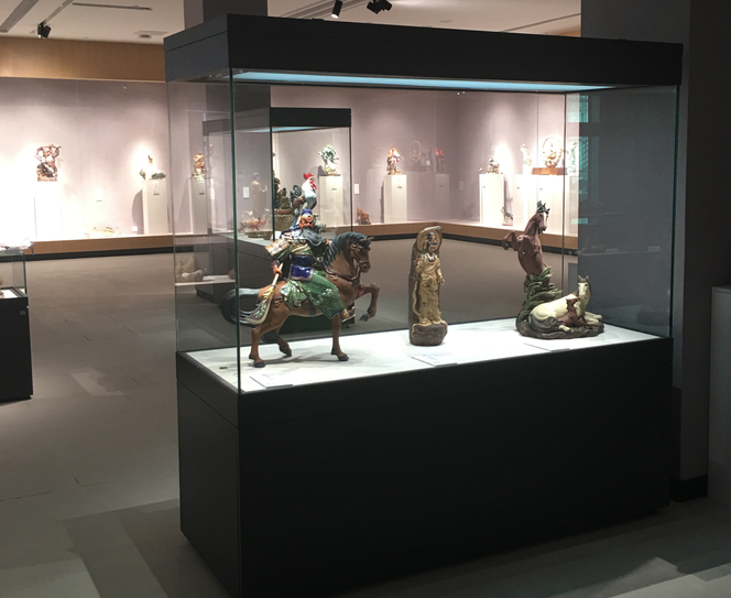 美術（shù）館展櫃