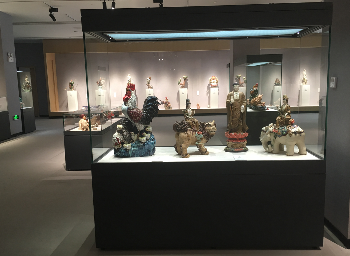 美術（shù）館展櫃（guì）